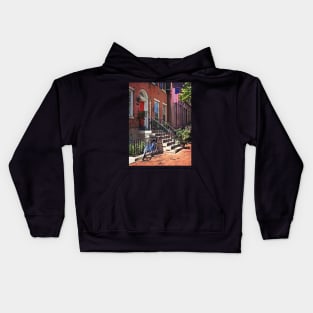 Philadelphia PA - Bicycle In Front of Philadelphia Brownstone Kids Hoodie